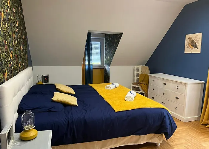 Holiday home Le Point De Vie